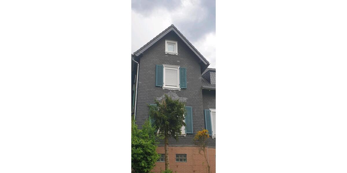 Einfamilienhaus Remscheid Remscheid-Süd - 8 Zimmer, 200 m&sup2;, 370.000&euro; | Angebot:14694036