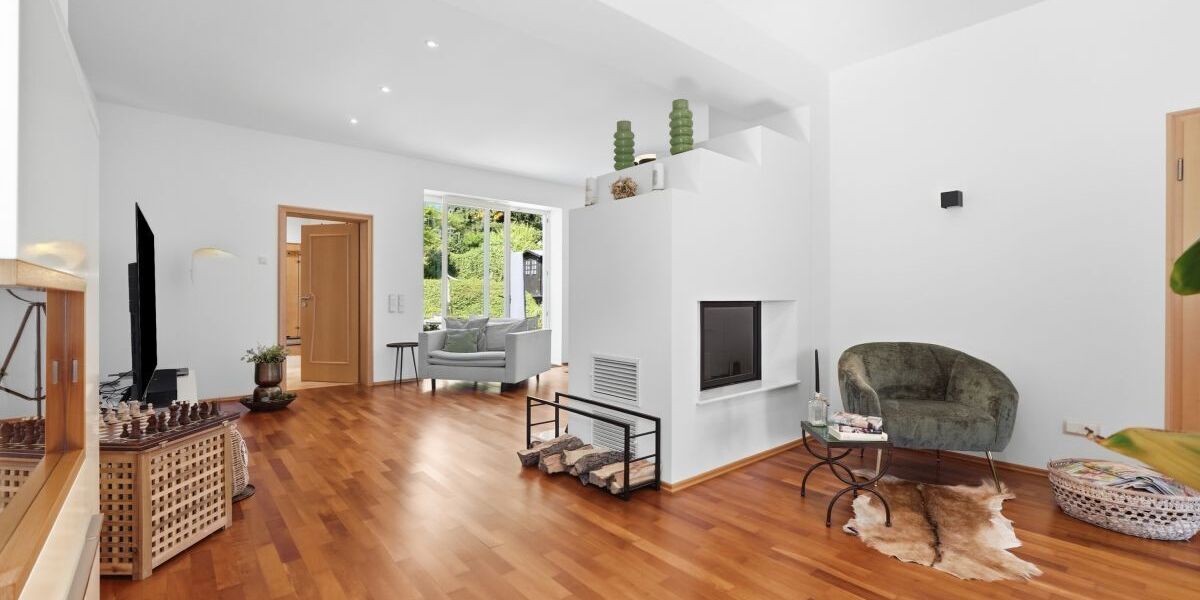 Historisch wohnen, modern leben: Modernisiertes Einfamilienhaus mit Einliegerwohnung (3D-Rundgang). - Einfamilienhaus Solingen Höhscheid | Angebot:27479763