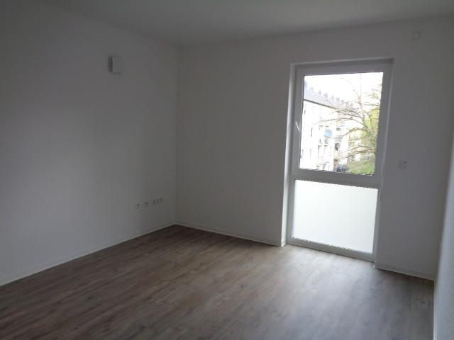 Etagenwohnung Köln Kalk - 3 Zimmer, 93 m&sup2;, 1.577&euro; | Angebot:23813615