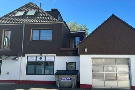 Haus Köln Porz - 7 Zimmer, 256 m&sup2;, 529.500&euro; | Angebot:23081811
