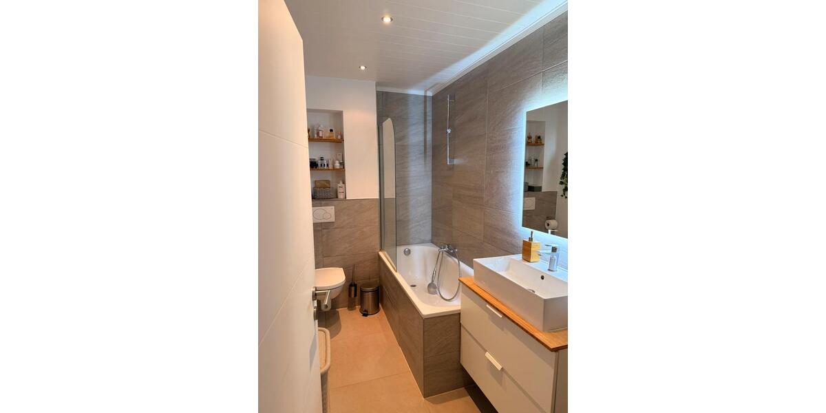 Etagenwohnung Bergisch Gladbach Gronau - 3 Zimmer, 80 m&sup2;, 269.000&euro; | Angebot:27474976