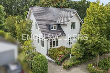 Haus Köln Chorweiler - 8 Zimmer, 269 m&sup2;, 1.830.000&euro; | Angebot:27229133
