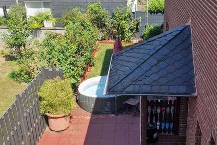 Haus Solingen Central - 4 Zimmer, 120 m&sup2;, 415.000&euro; | Angebot:27259306