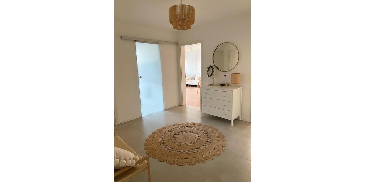 Etagenwohnung Sankt Augustin - 3 Zimmer, 90 m&sup2;, 255.000&euro; | Angebot:27481010