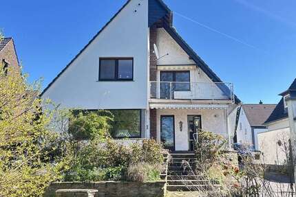 Haus Langenfeld - 5 Zimmer, 142 m&sup2;, 590.000&euro; | Angebot:26475994