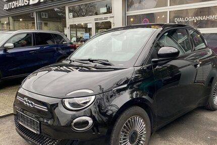 Fiat 500e 11.330 km 17.990 &euro; Köln 51069