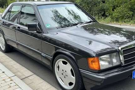Mercedes-Benz 190 196.000 km 5.900 &euro; Hennef 53773