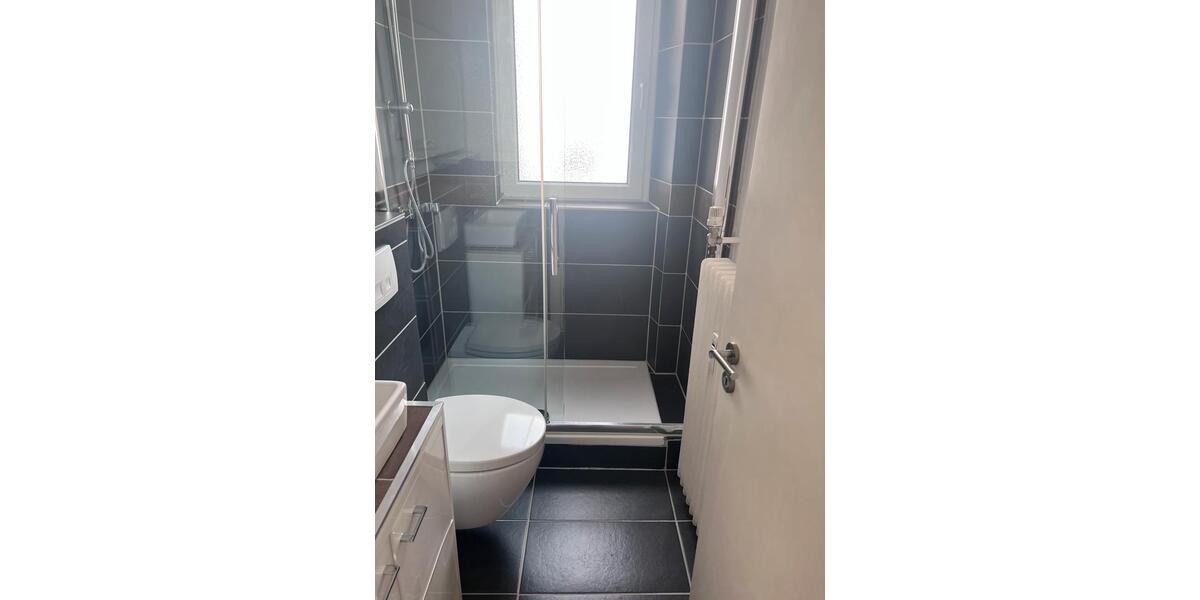 Etagenwohnung Bonn - 2 Zimmer, 44 m&sup2;, 248.000&euro; | Angebot:27441377