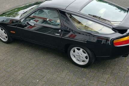 Porsche 928 205.000 km 29.900 &euro; Sankt Augustin 53757