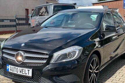 Mercedes-Benz A 180 221.454 km 6.950 &euro; Hilden 40721