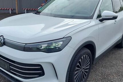 VW Tiguan 205.800 km 25.990 &euro; Hilden 40721