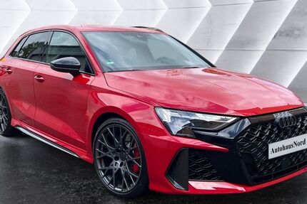 Audi RS3 5.321 km 58.900 &euro; Köln-Riehl 50735