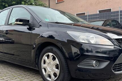 Ford Focus 157.366 km 3.490 &euro; Köln 50858