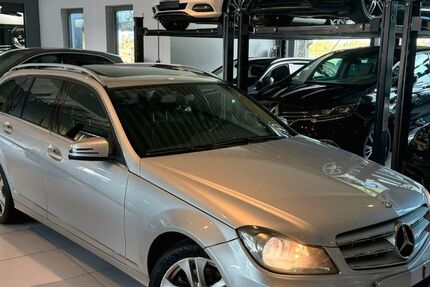 Mercedes-Benz C 220 300.000 km 5.650 &euro; Brühl 50321