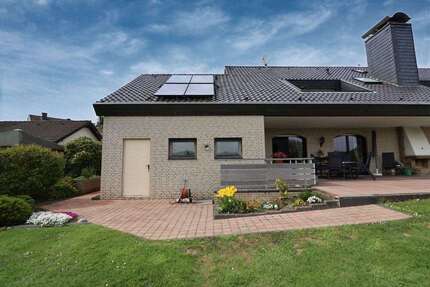 Haus Solingen Mitte - 5 Zimmer, 190 m&sup2;, 569.000&euro; | Angebot:26680025