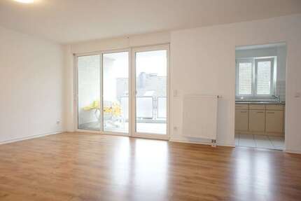 Wohnung Solingen - 3 Zimmer, 75 m&sup2;, 249.000&euro; | Angebot:27290858