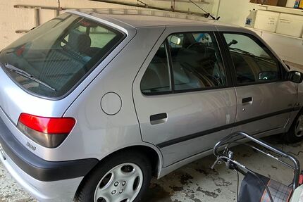 Peugeot 306 74.000 km 2.850 &euro; Rösrath 51503