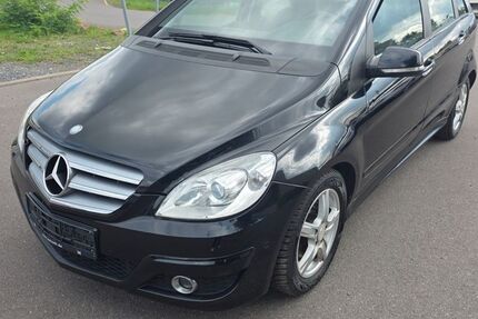 Mercedes-Benz B 200 147.800 km 5.480 &euro; Köln 51105