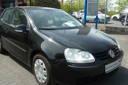 VW Golf 32.347 km 4.690 &euro; Köln 51063