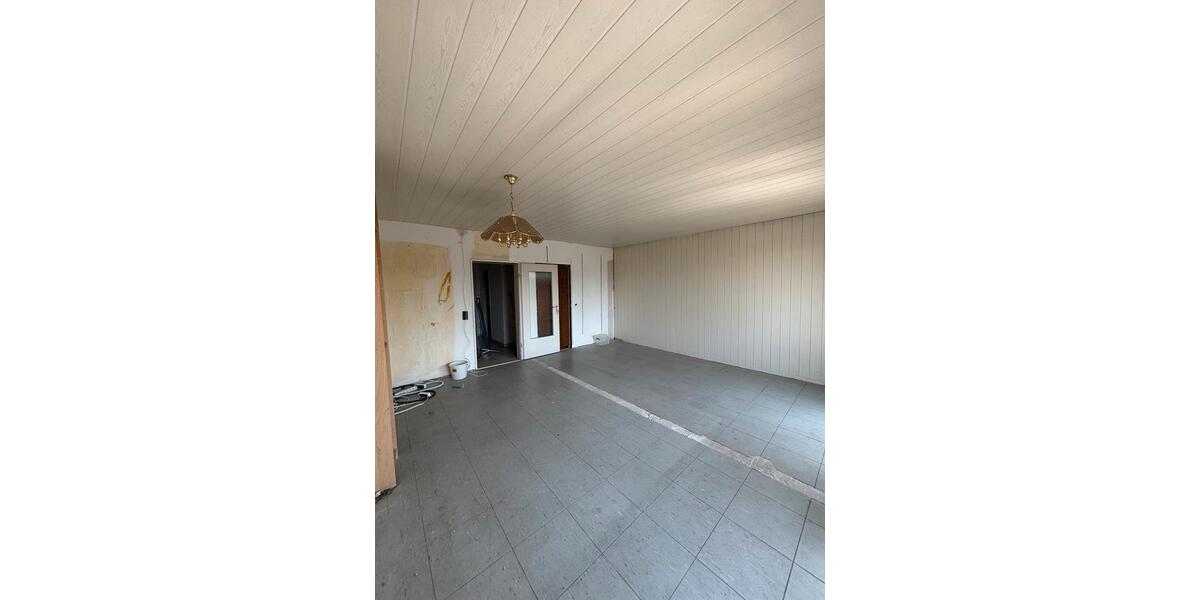 Etagenwohnung Köln Porz - 3 Zimmer, 107 m&sup2;, 299.000&euro; | Angebot:27445412