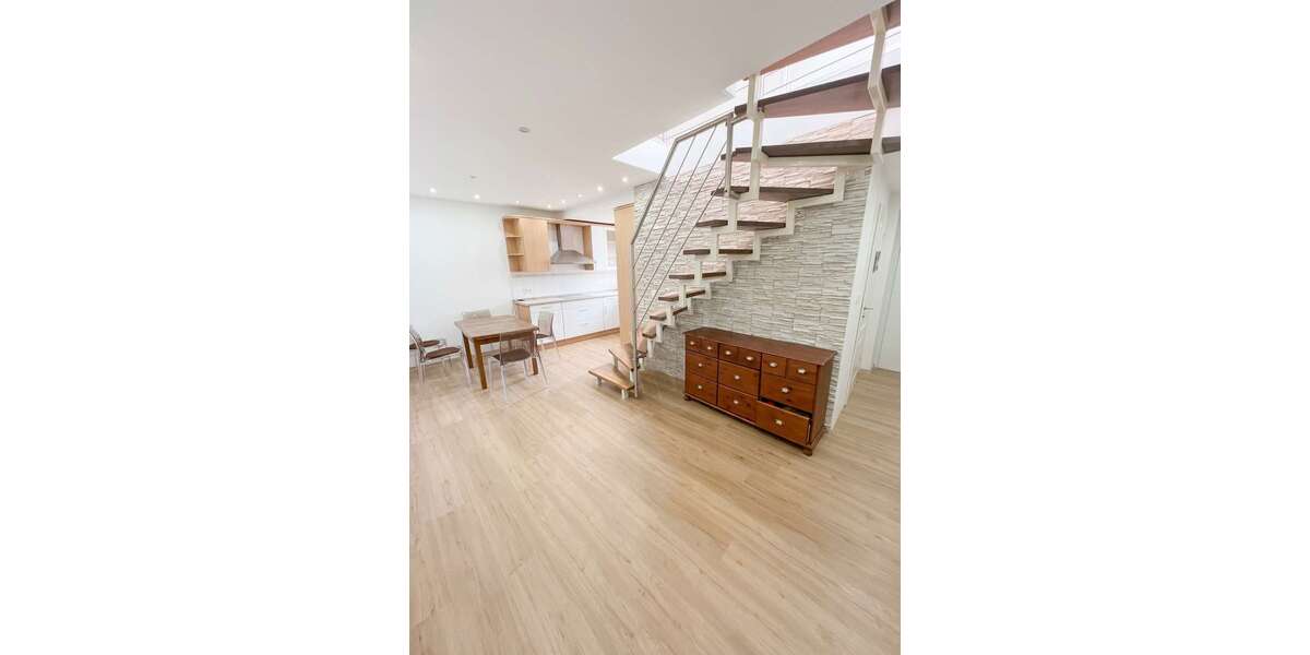 Etagenwohnung Köln Ehrenfeld - 5 Zimmer, 79 m&sup2;, 360.000&euro; | Angebot:27477535