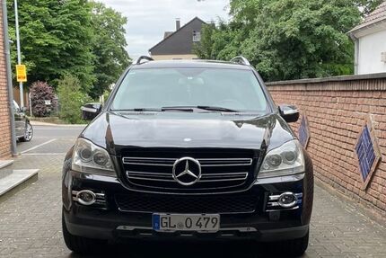 Mercedes-Benz GL 500 181.000 km 18.500 &euro; Bergisch Gladbach 51469