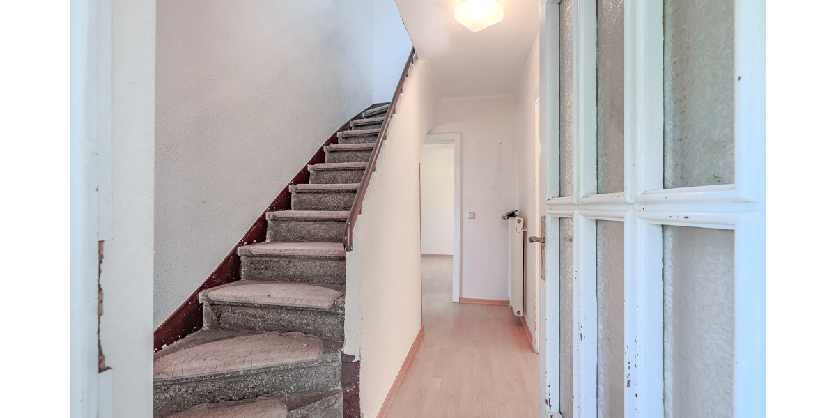 Raum für neue Ideen – 6-Zimmer-Doppelhaushälfte in Bonn-Holzlar - Doppelhaushälfte Bonn Holzlar | Angebot:27367580