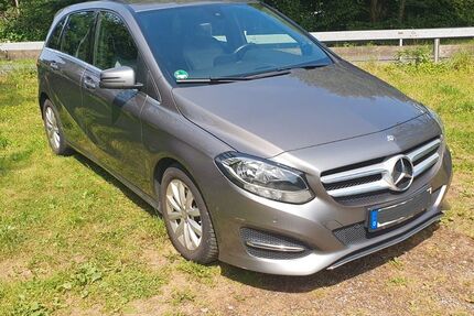 Mercedes-Benz B 180 165.000 km 10.500 &euro; Solingen 42655