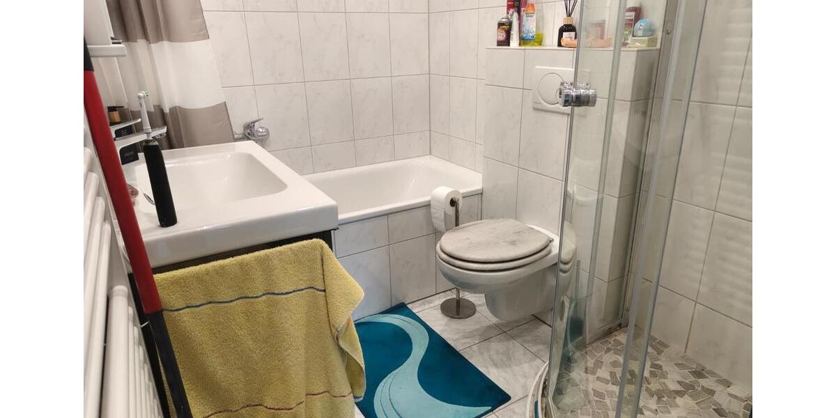 Etagenwohnung Rösrath - 4 Zimmer, 82 m&sup2;, 260.000&euro; | Angebot:27450792