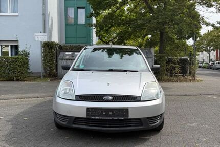 Ford Fiesta 165.000 km 1.790 &euro; Köln 51061