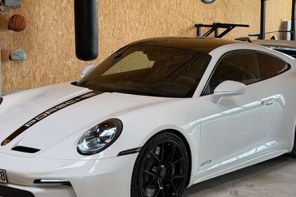 Porsche 992 11.500 km 192.000 &euro; Leverkusen 51379