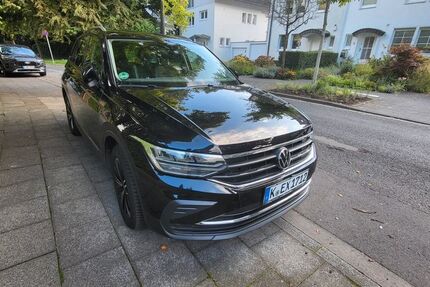 VW Tiguan 82.000 km 26.200 &euro; Köln 50858