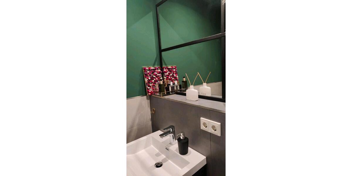 Etagenwohnung Bergisch Gladbach Frankenforst - 2 Zimmer, 82 m&sup2;, 295.000&euro; | Angebot:27440013