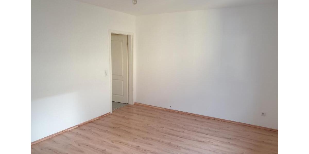 Etagenwohnung Langenfeld (Rheinland) - 3 Zimmer, 95 m&sup2;, 339.000&euro; | Angebot:27440006