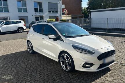 Ford Fiesta 71.000 km 12.900 &euro; Köln 51067