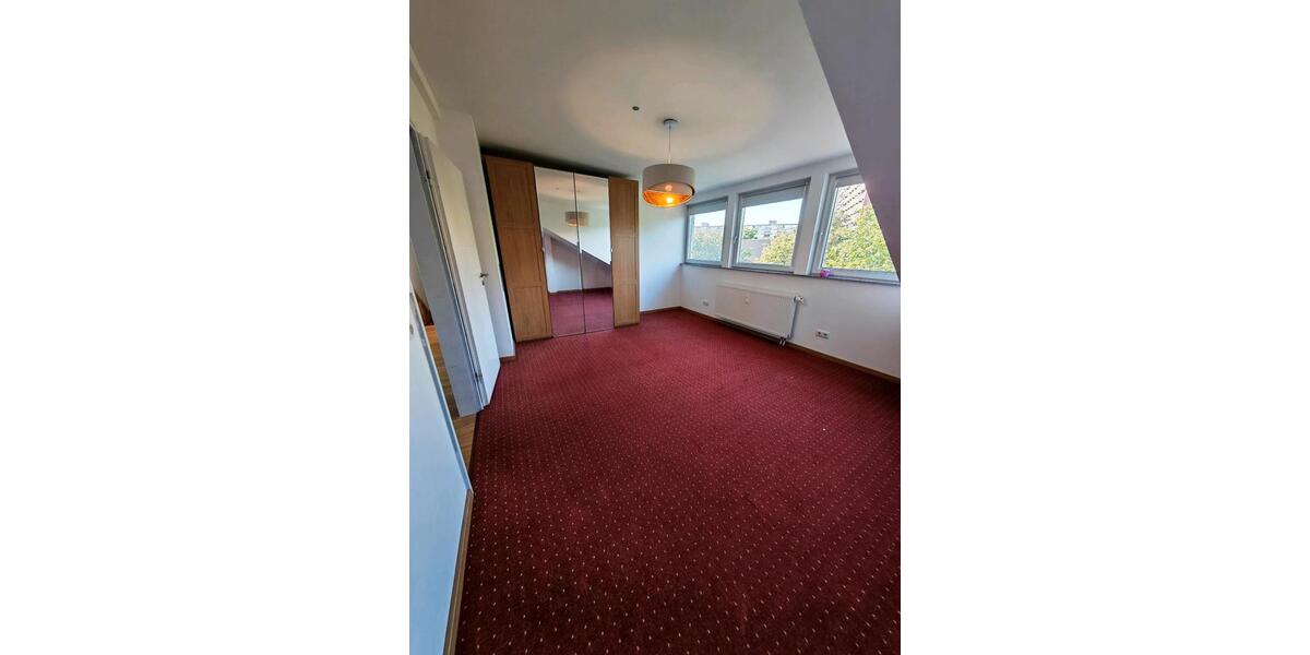 Maisonettenwohnung Düsseldorf Stadtbezirk 10 - 5 Zimmer, 114 m&sup2;, 399.000&euro; | Angebot:27425730