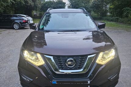 Nissan X-Trail 97.500 km 17.990 &euro; Hilden 40724