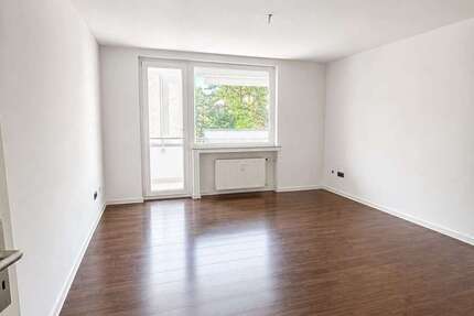 Wohnung Düsseldorf Derendorf - 2 Zimmer, 62 m&sup2;, 950&euro; | Angebot:27195613