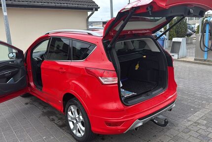 Ford Kuga 93.000 km 13.500 &euro; Pulheim 50259