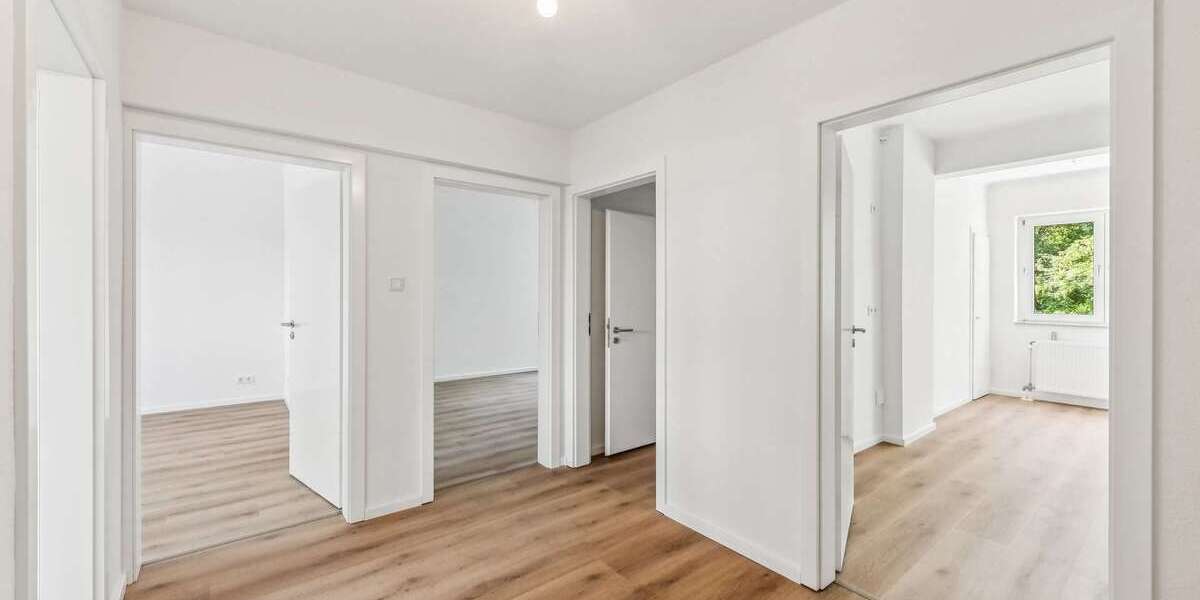 Etagenwohnung Köln Mülheim - 3 Zimmer, 82 m&sup2;, 415.000&euro; | Angebot:27496211