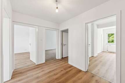 Wohnung Köln Mülheim - 3 Zimmer, 82 m&sup2;, 415.000&euro; | Angebot:27496211