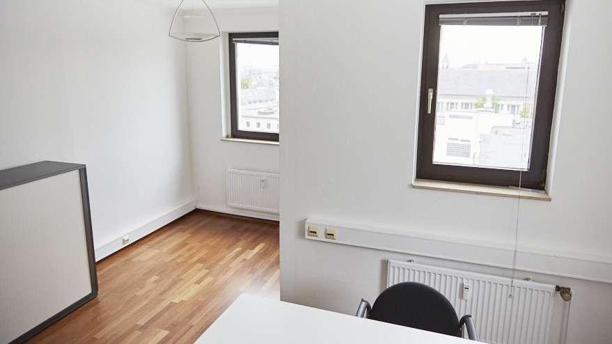 Gewerbeobjekt Köln - 600&euro; | Angebot:27431110