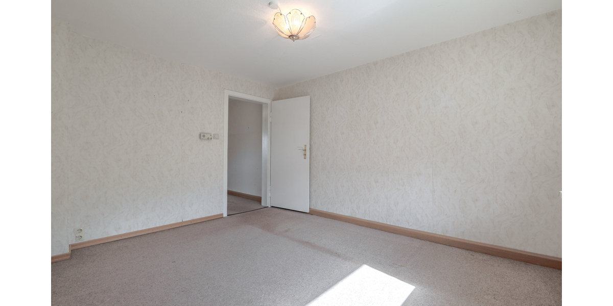Raum für neue Ideen – 6-Zimmer-Doppelhaushälfte in Bonn-Holzlar - Doppelhaushälfte Bonn Holzlar | Angebot:27367580