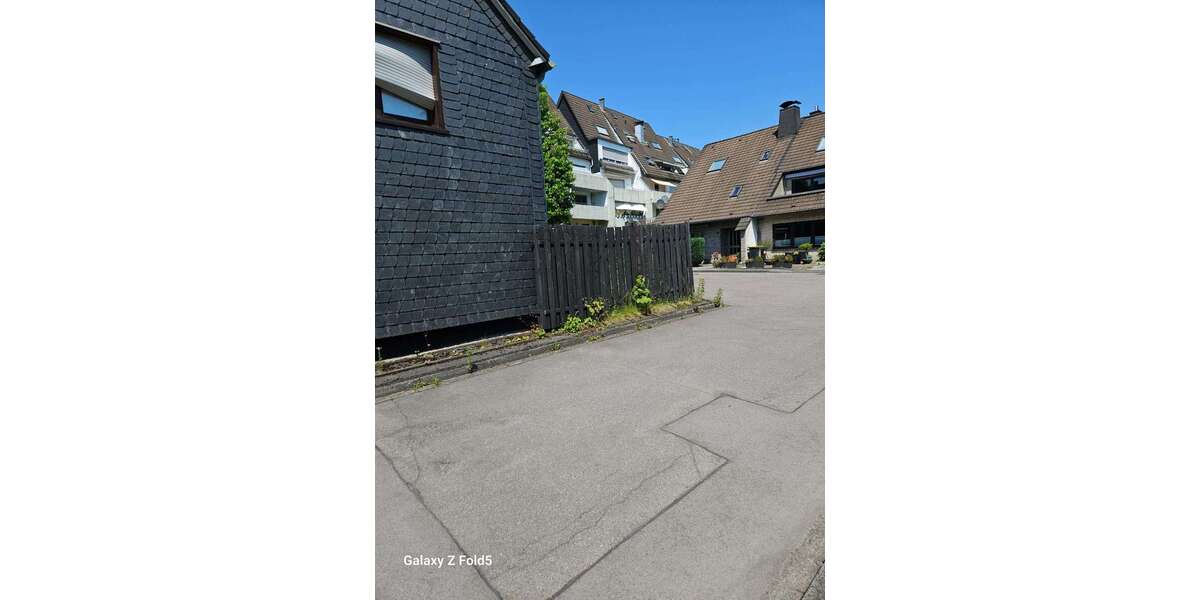 Einfamilienhaus Remscheid Reinshagen - 10 Zimmer, 298 m&sup2;, 215.000&euro; | Angebot:27469149