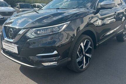 Nissan Qashqai 73.920 km 15.490 &euro; Troisdorf 53840