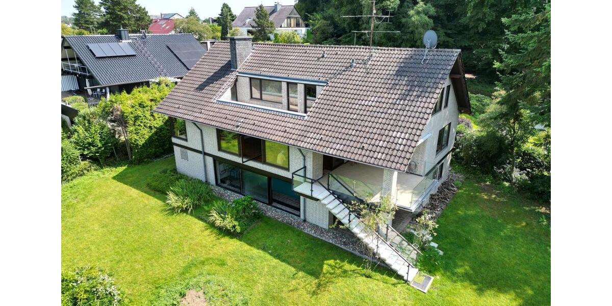 Einfamilienhaus Overath - 7 Zimmer, 350 m&sup2;, 1.300.000&euro; | Angebot:27217224