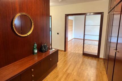 Wohnung Brühl - 2 Zimmer, 64 m&sup2;, 229.000&euro; | Angebot:27470317