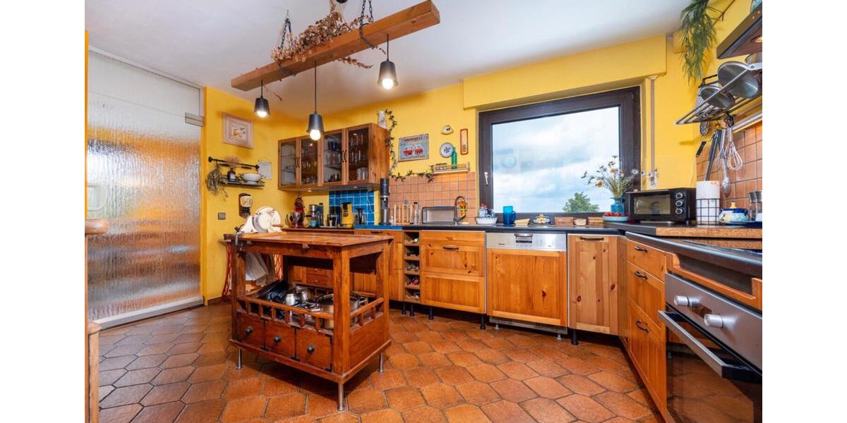 Einfamilienhaus Remscheid - 10 Zimmer, 300 m&sup2;, 550.000&euro; | Angebot:27463528