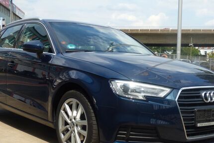 Audi A3 169.000 km 11.999 &euro; Köln 51105