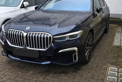 BMW 740 114.300 km 44.000 &euro; Langenfeld 40764